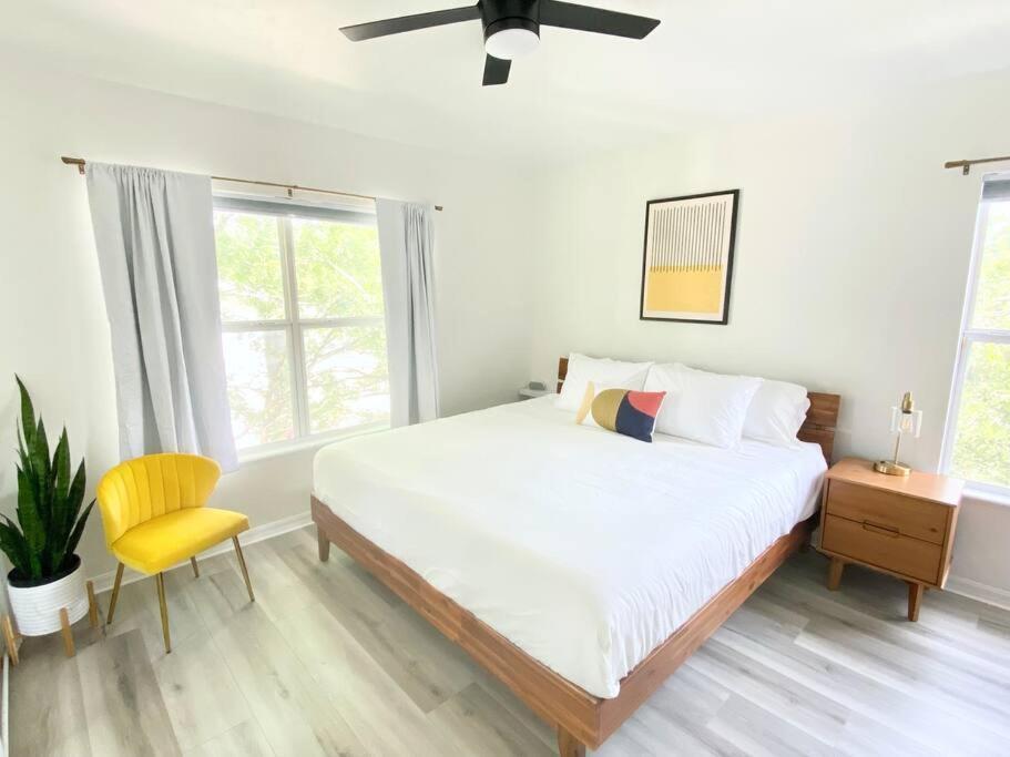 Sanctuary Gainesville Bright 2 Bedroom King Condo Екстер'єр фото
