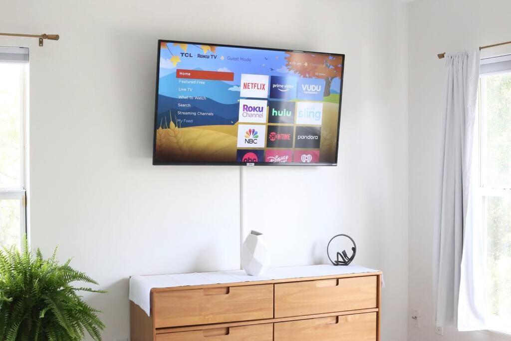 Sanctuary Gainesville Bright 2 Bedroom King Condo Екстер'єр фото