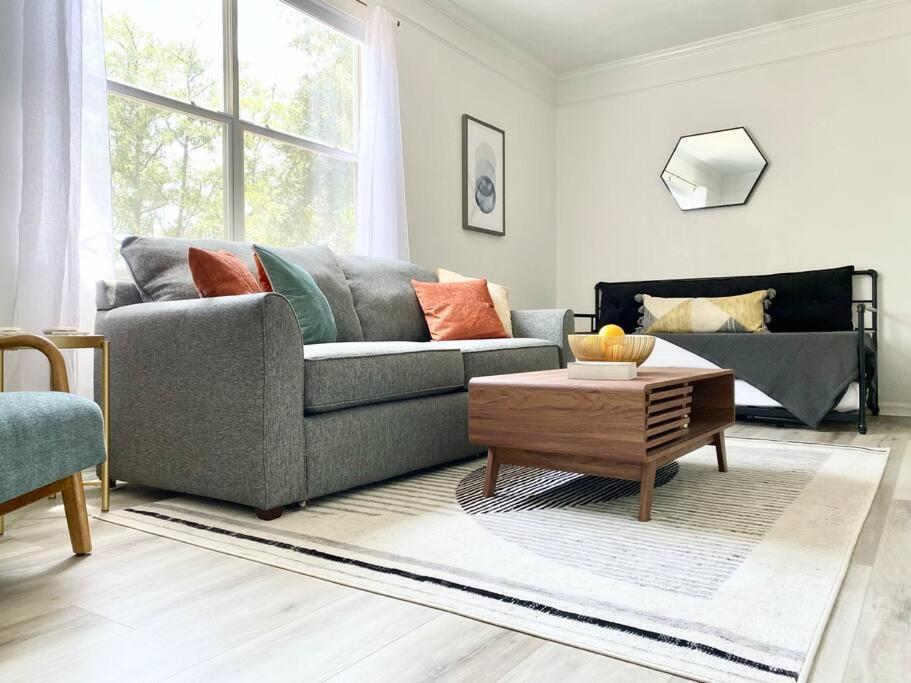 Sanctuary Gainesville Bright 2 Bedroom King Condo Екстер'єр фото