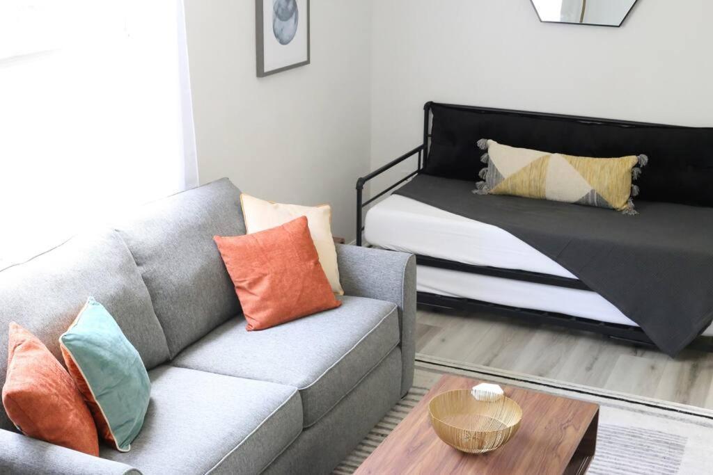 Sanctuary Gainesville Bright 2 Bedroom King Condo Екстер'єр фото